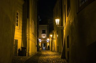 Soñar que vas por una calle oscura o desierta ¿ Qué significa ?